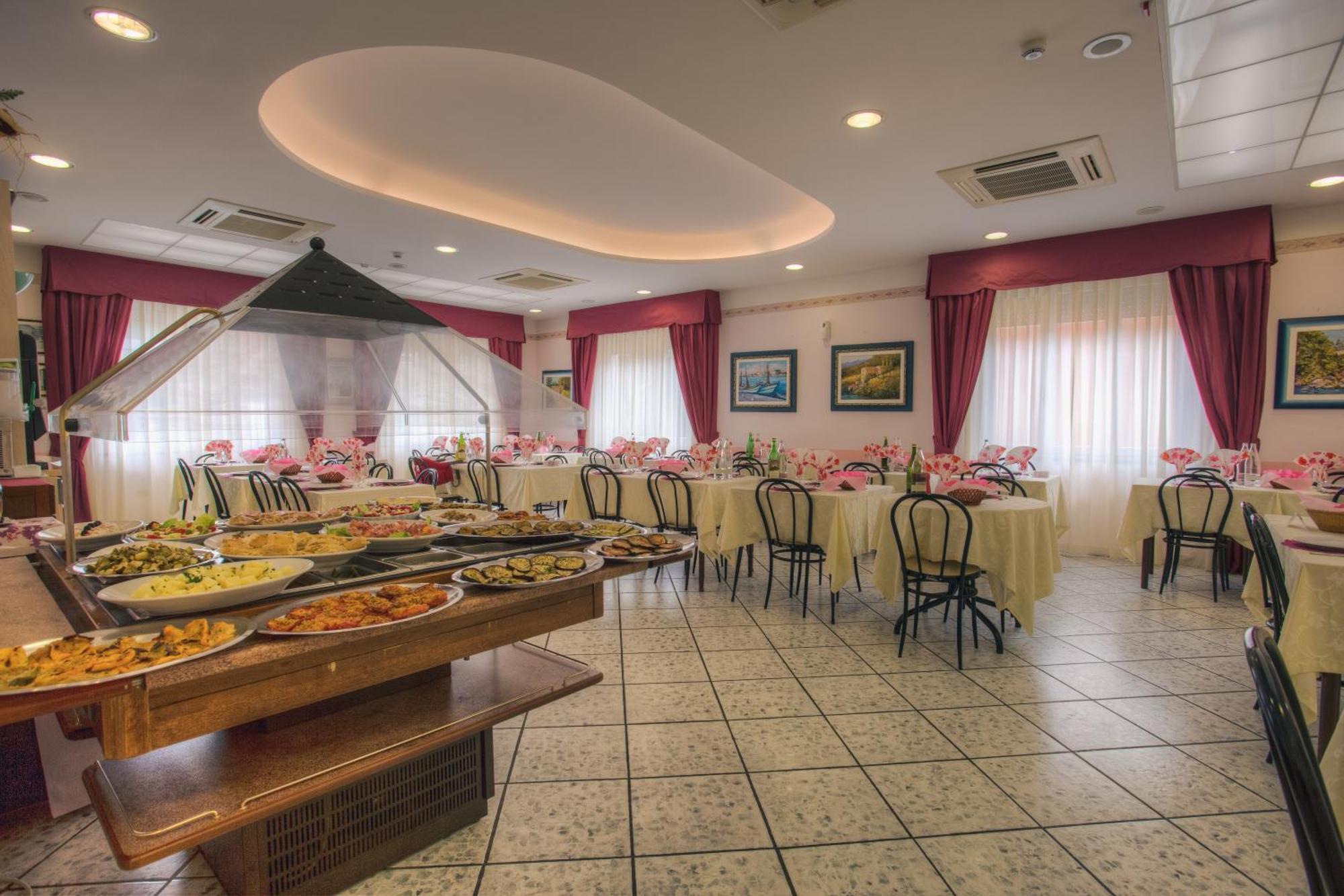 Villa Zavatta "B&B - Rooms & Apartments" เบลลาเรีย-อีเจอา มารีนา ภายนอก รูปภาพ