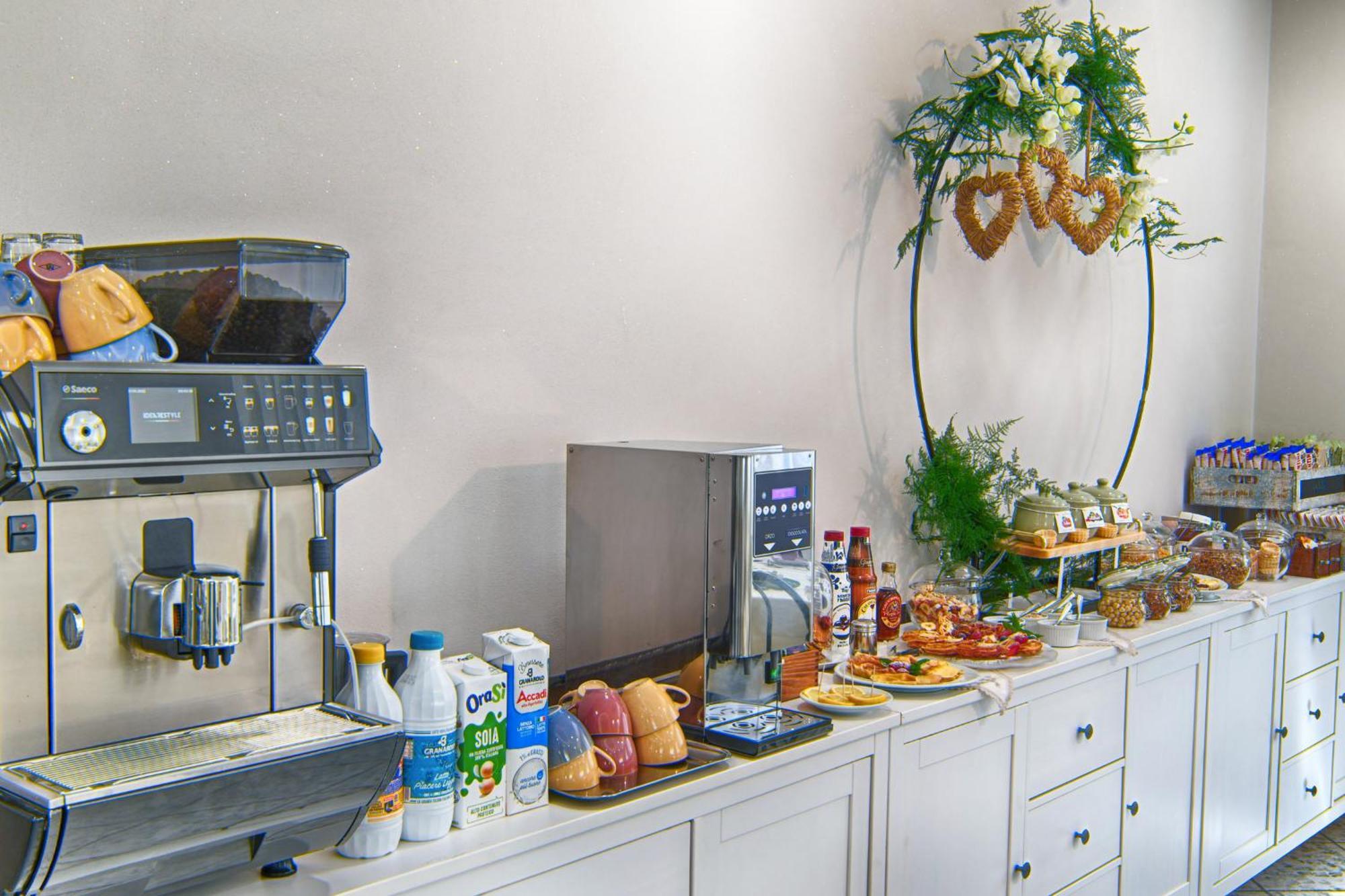 Villa Zavatta "B&B - Rooms & Apartments" เบลลาเรีย-อีเจอา มารีนา ภายนอก รูปภาพ